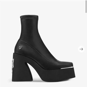 ISO! Looking for Naked Wolfe Illuminate Boots size 9 women